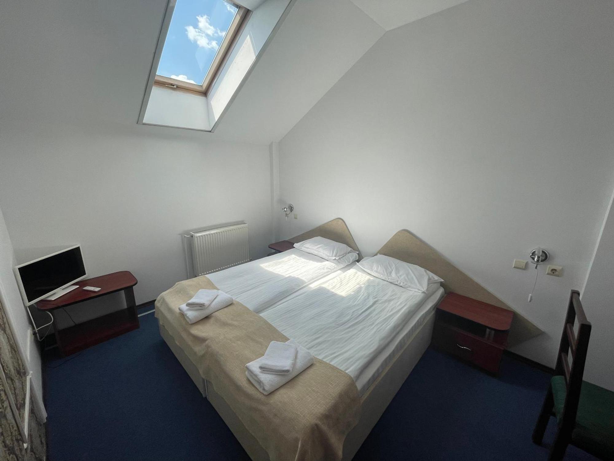 Shamrock Inn Jászvásár Kültér fotó