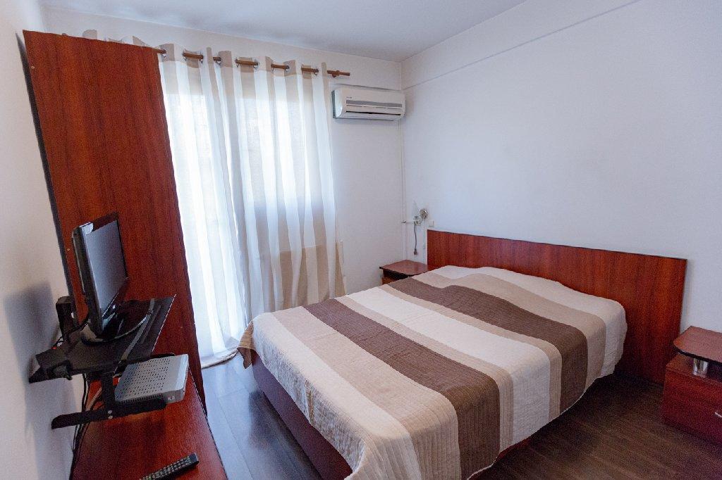 Shamrock Inn Jászvásár Kültér fotó