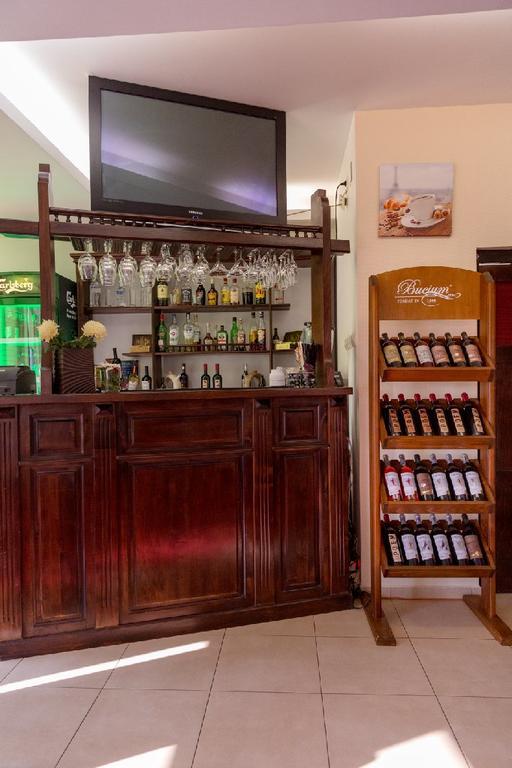 Shamrock Inn Jászvásár Kültér fotó